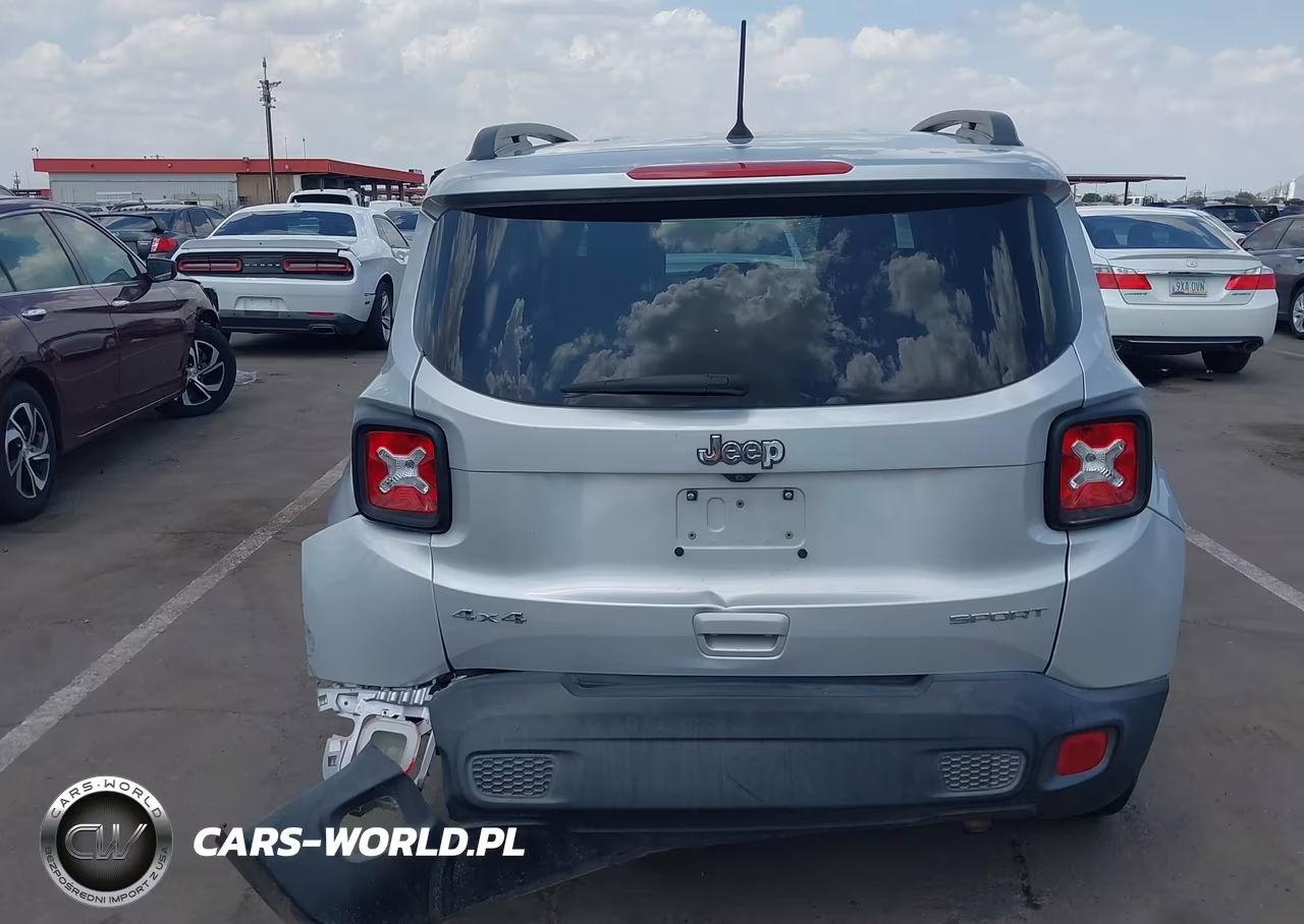 2018 Jeep Renegade Sport 4X4 VIN:ZACCJBAB7JPH40422 - 15