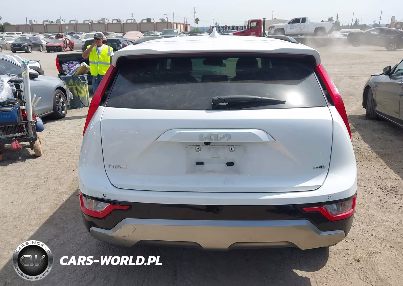 2023 Kia Niro Ex Touring VIN:KNDCR3LE3P5061481 - 15