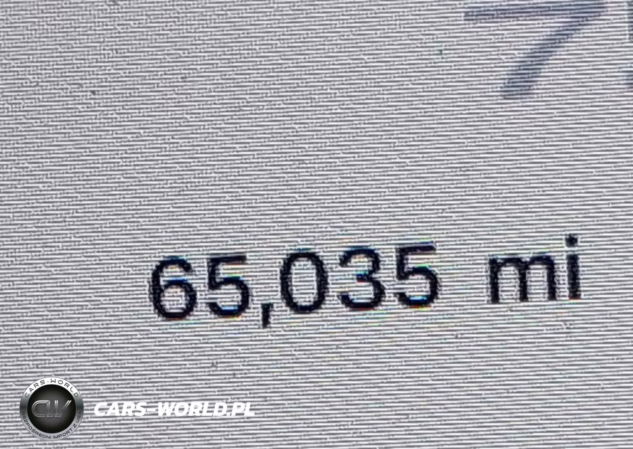 2018 Tesla Model X 100D-75D-P100D VIN:5YJXCAE28JF101313 - 16