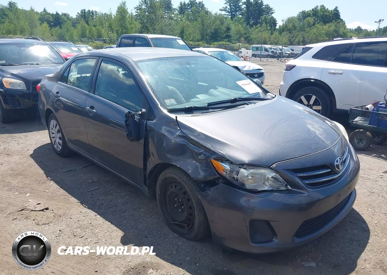 2013 Toyota Corolla Le – zdjęcie 1 z 16