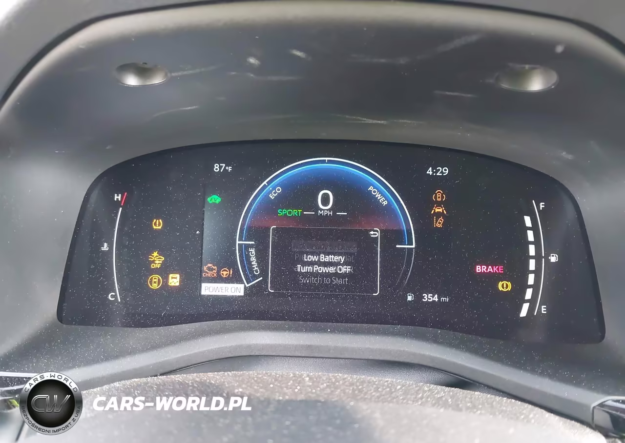2026 Toyota Camry Se VIN:4T1DBADK0TU556864 - 16
