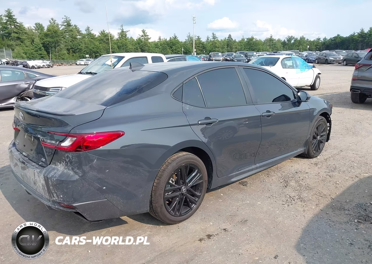2026 Toyota Camry Se VIN:4T1DBADK0TU556864 - 4