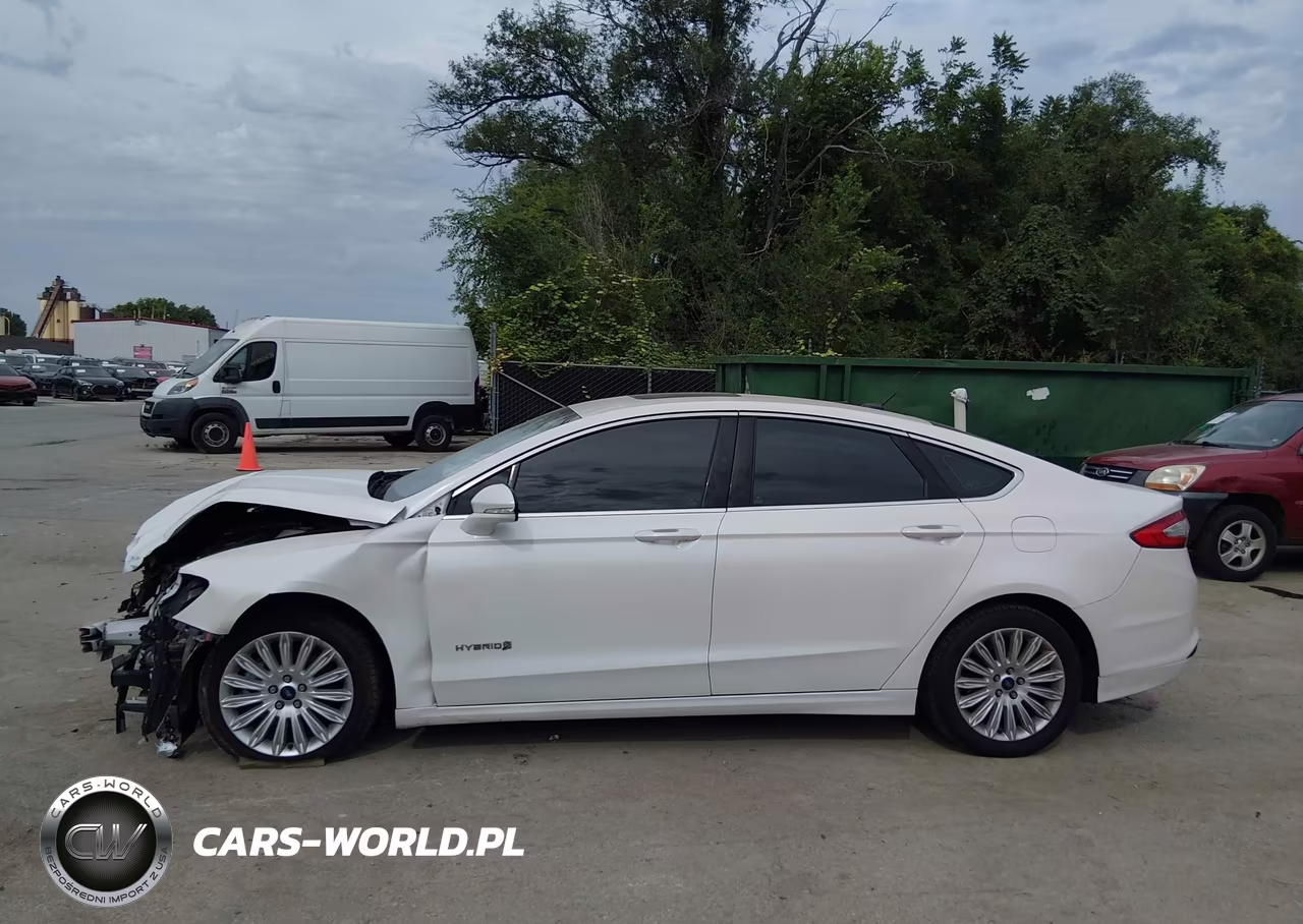 2015 Ford Fusion Hybrid Se VIN:3FA6P0LU2FR213695 - 15