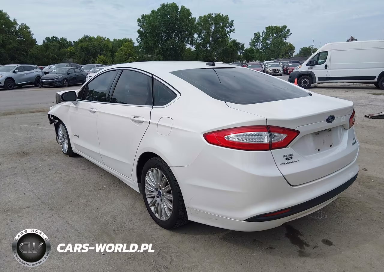 2015 Ford Fusion Hybrid Se VIN:3FA6P0LU2FR213695 - 3