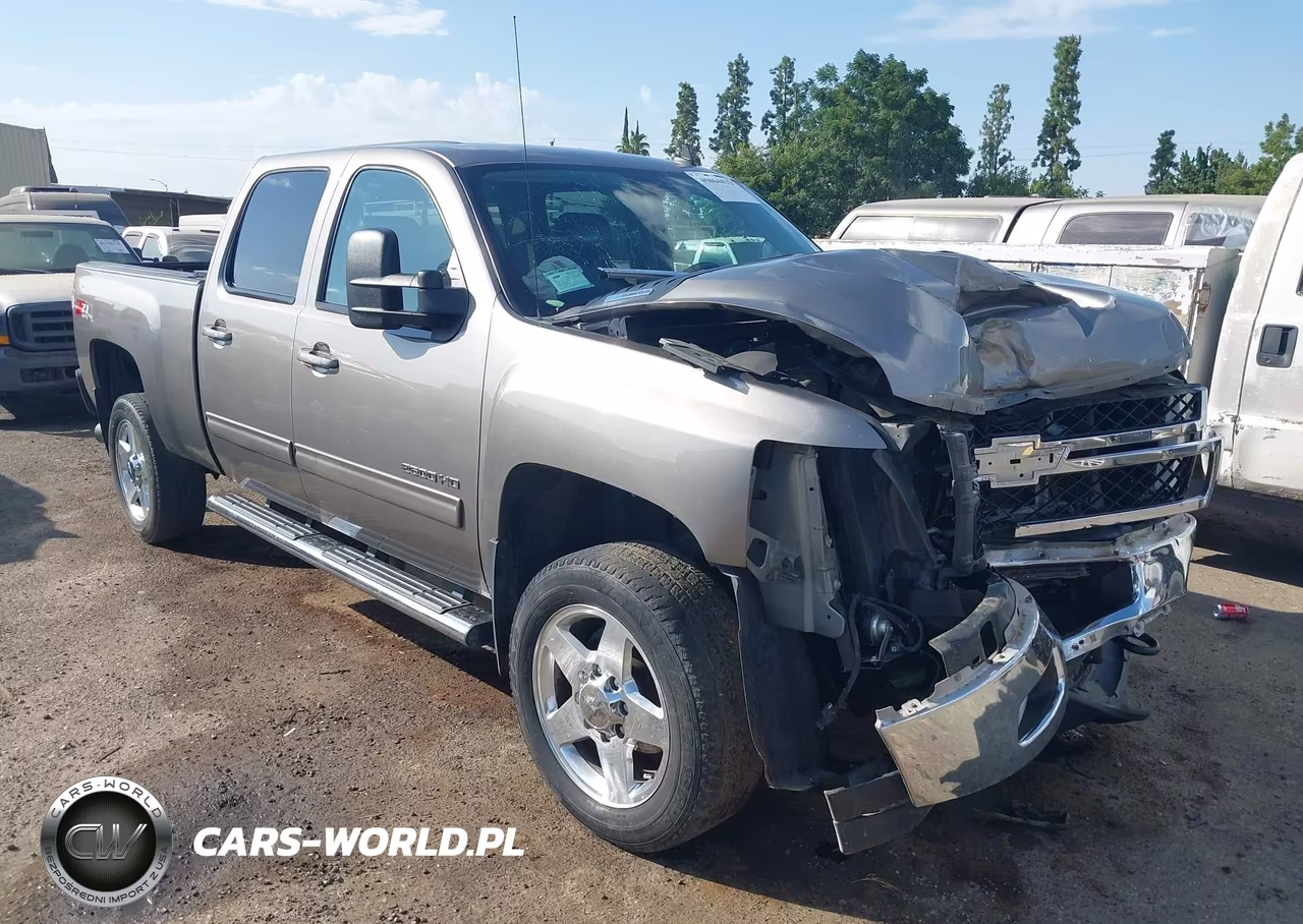 2014 Chevrolet Silverado 2500Hd Ltz – zdjęcie 1 z 17
