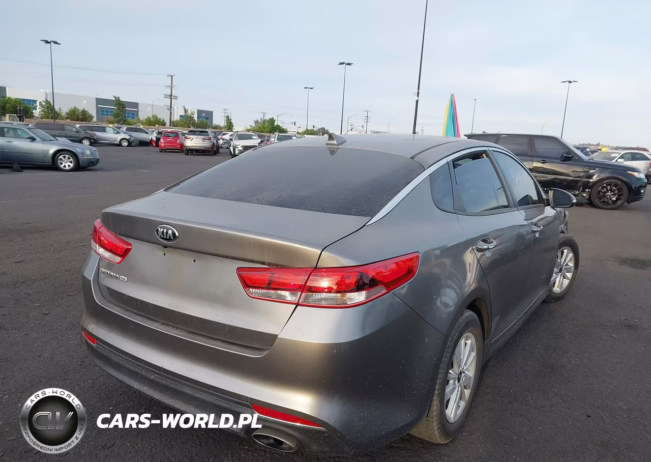 2016 Kia Optima Lx VIN:5XXGT4L30GG025542 - 4