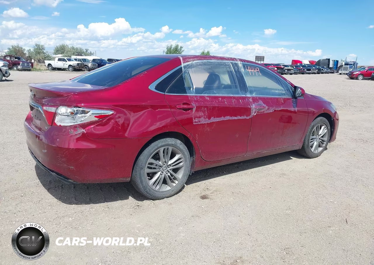 2016 Toyota Camry Se VIN:4T1BF1FK1GU530983 - 4