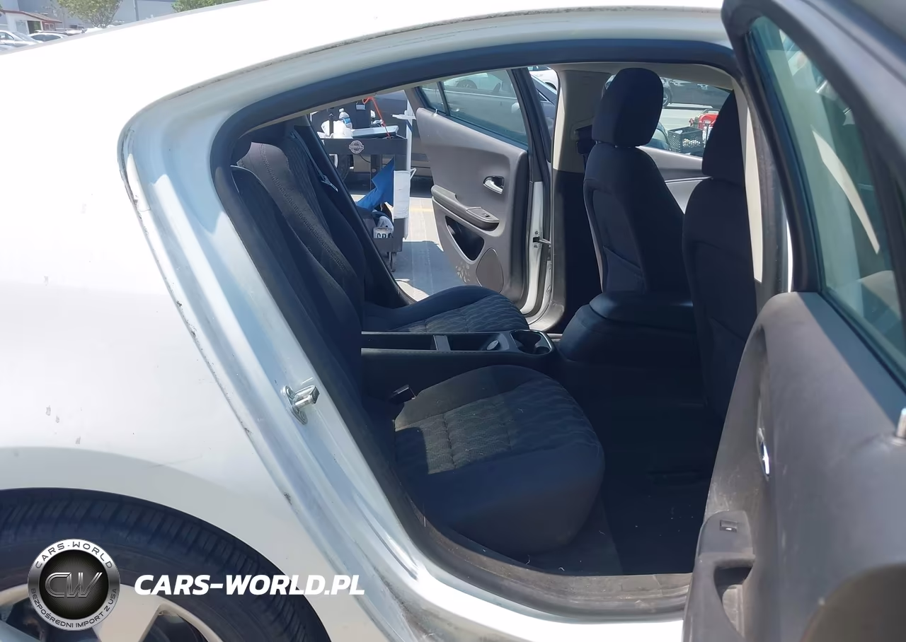 2013 Chevrolet Volt VIN:1G1RE6E4XDU122007 - 8