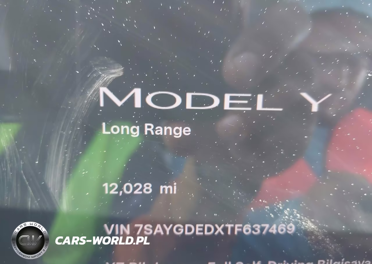 2026 Tesla Model Y Premium-Rear-Wheel Drive VIN:7SAYGDEDXTF637469 - 4