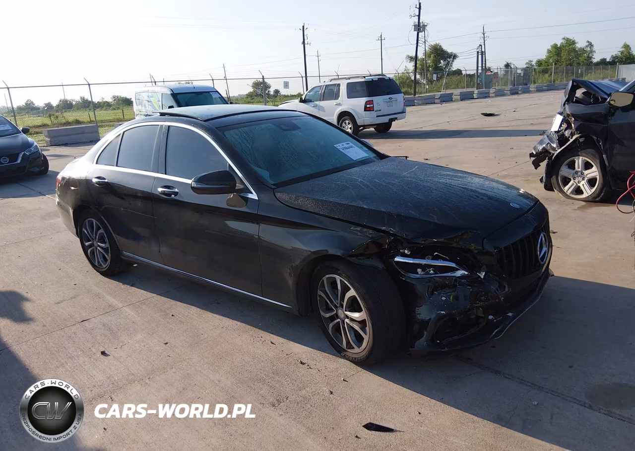 2017 Mercedes-Benz C 300