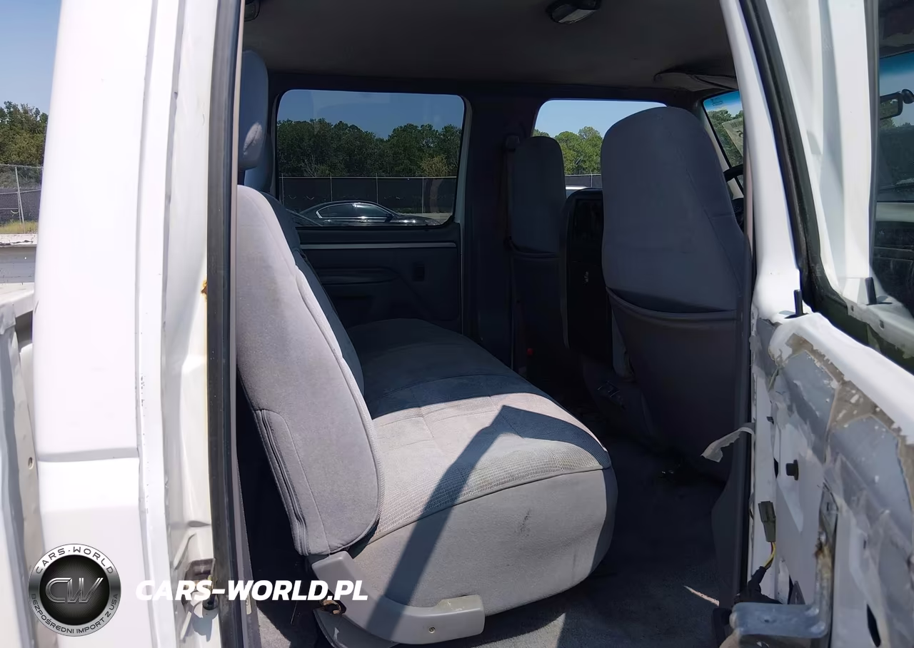 1995 Ford F350 VIN:1FTJW35F2SEA43679 - 8
