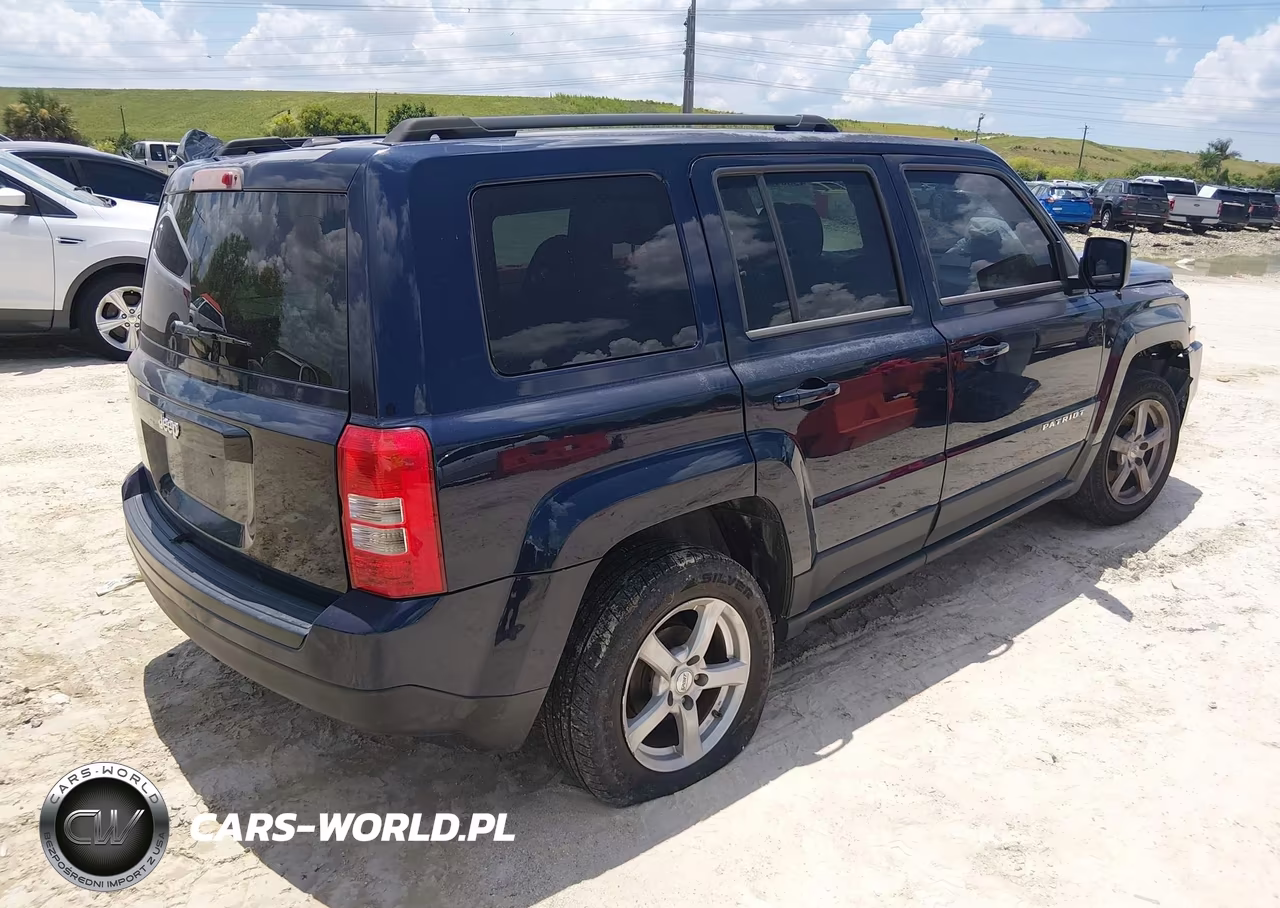 2012 Jeep Patriot Sport VIN:1C4NJPBA5CD684011 - 4