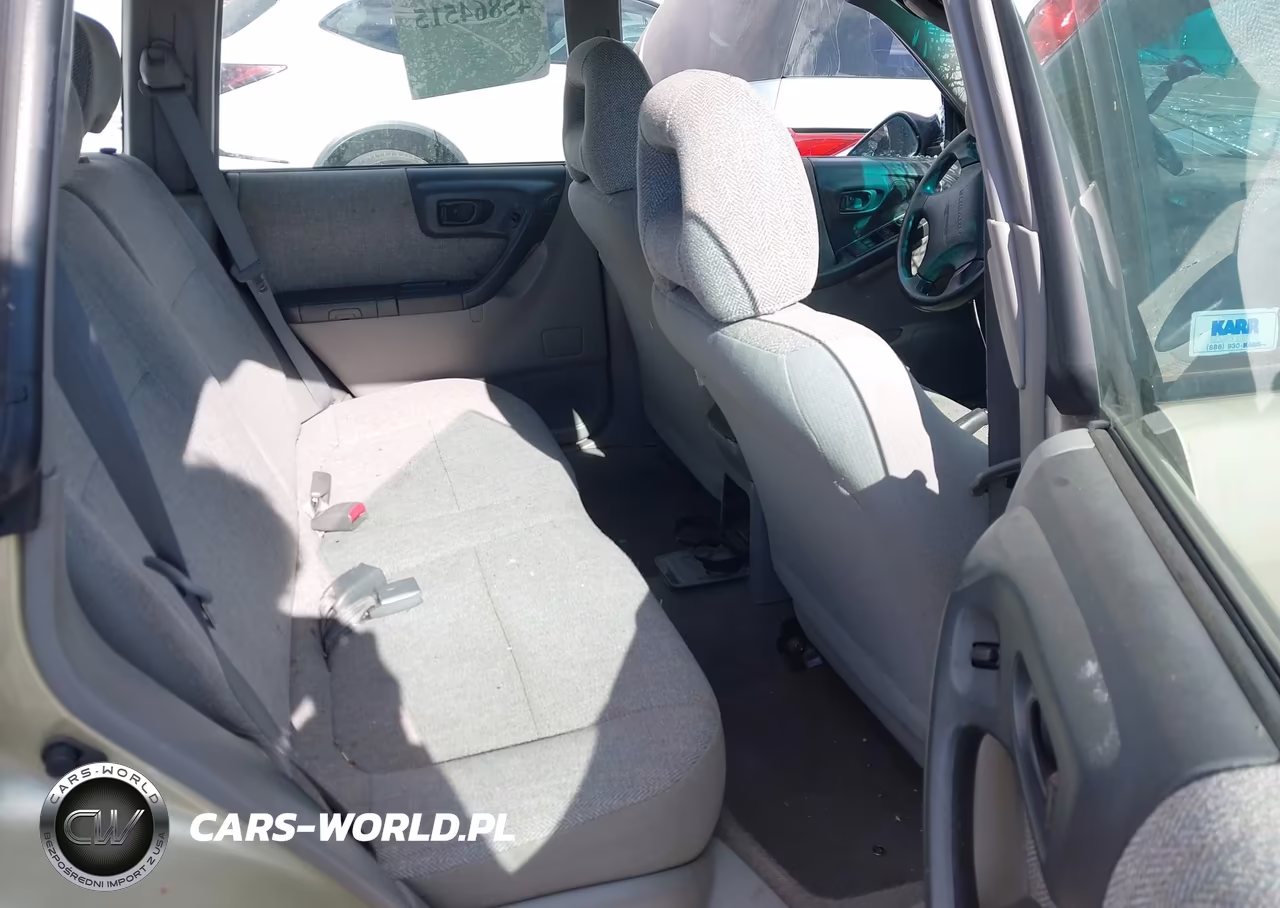 2002 Subaru Forester L VIN:JF1SF635X2H726217 - 8