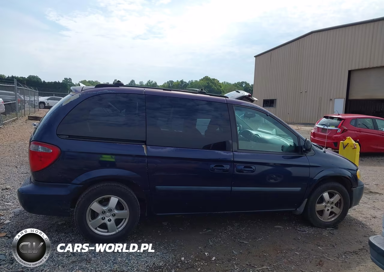 2005 Dodge Caravan Sxt VIN:1D4GP45R15B159083 - 12