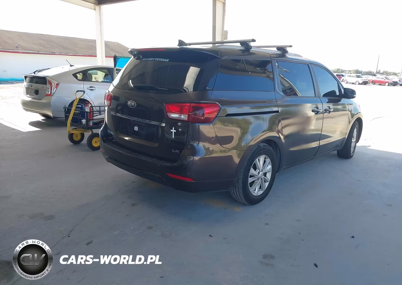 2017 Kia Sedona Lx VIN:KNDMB5C13H6270314 - 4