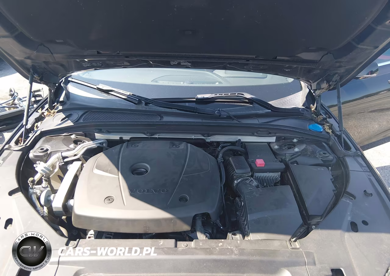 2017 Volvo S90 T6 Momentum VIN:YV1A22MK8H1005856 - 10