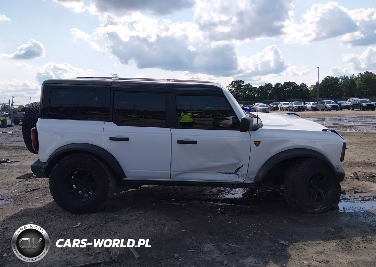 2025 Ford Bronco Badlands VIN:1FMEE9BP3SLA74838 - 13