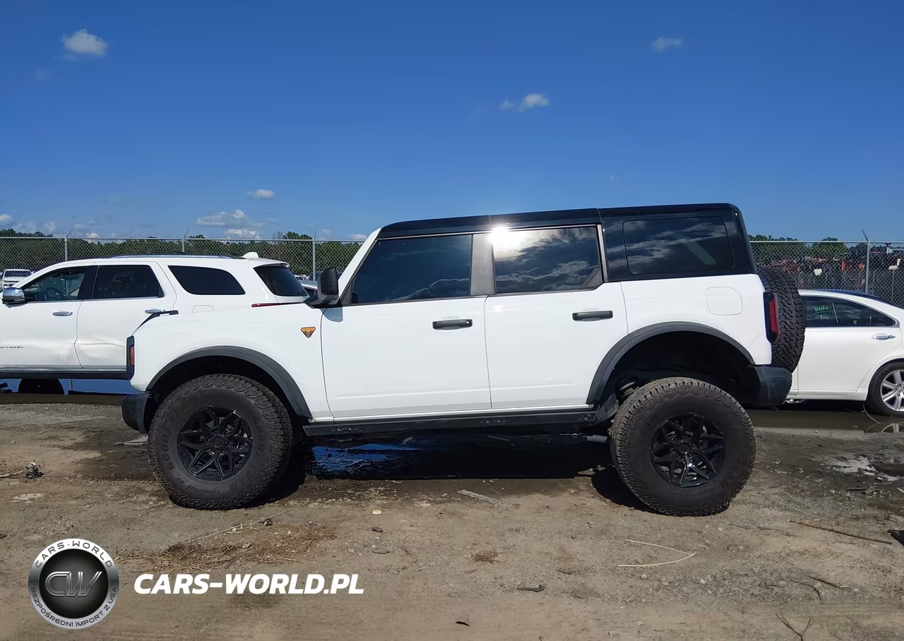 2025 Ford Bronco Badlands VIN:1FMEE9BP3SLA74838 - 14