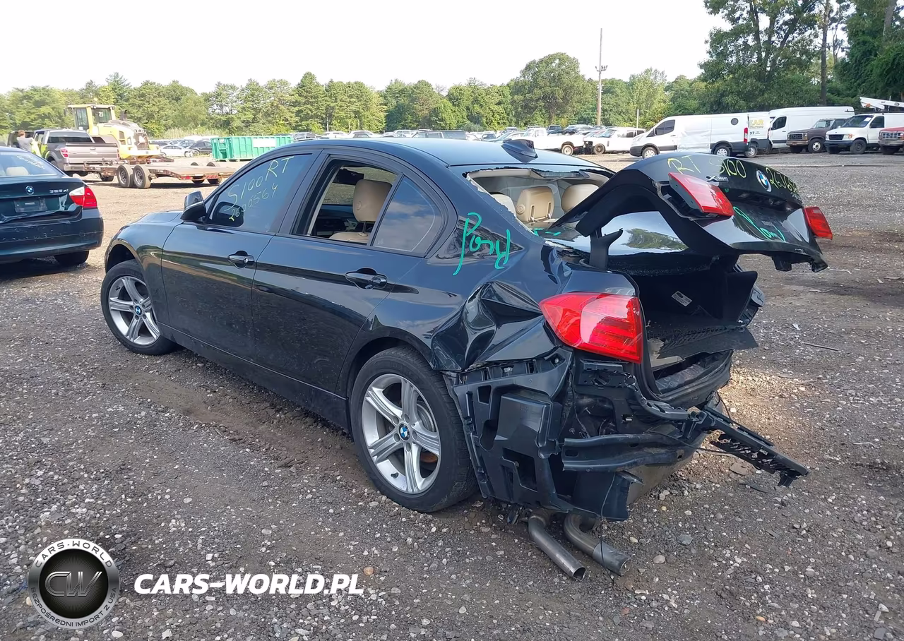 2013 BMW 328I xDrive VIN:WBA3B5C50DF592723 - 3