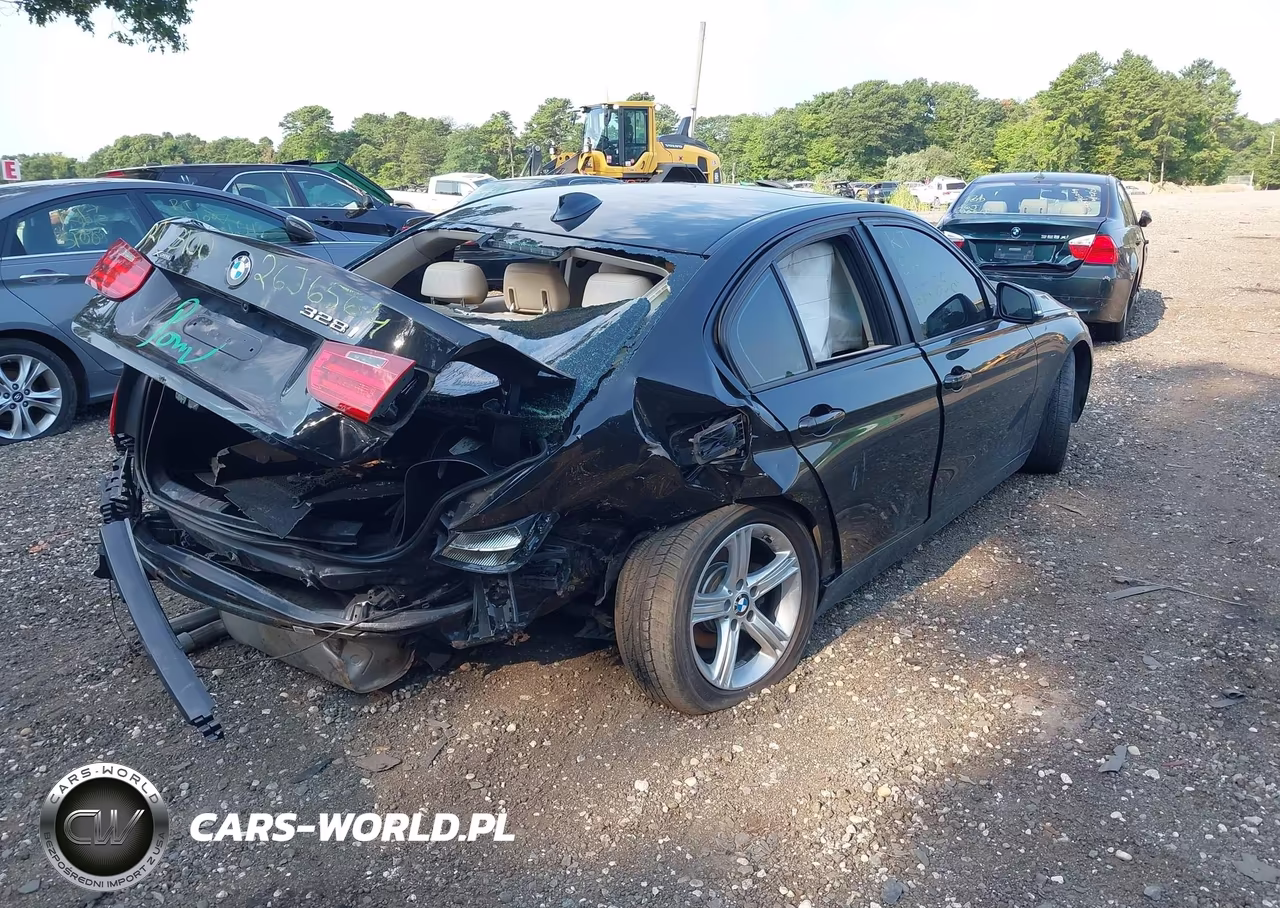 2013 BMW 328I xDrive VIN:WBA3B5C50DF592723 - 4