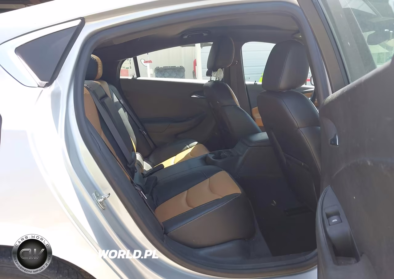 2016 Chevrolet Volt Premier VIN:1G1RB6S55GU101351 - 8