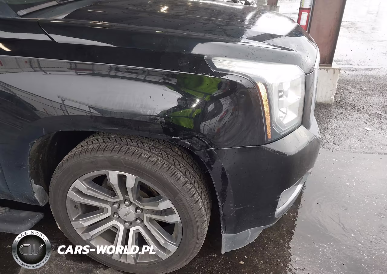 2019 GMC Yukon Denali VIN:1GKS1CKJ5KR135376 - 17