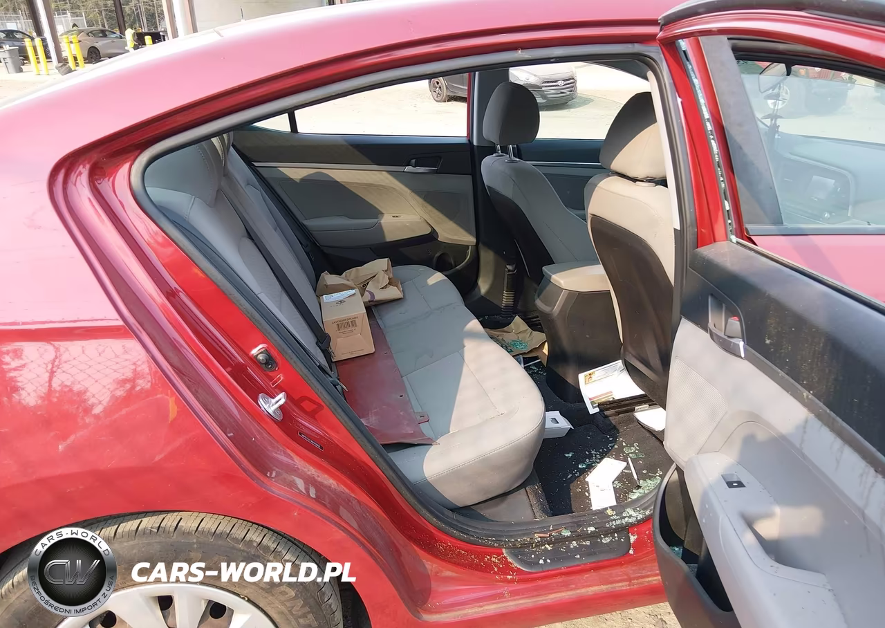 2019 Hyundai Elantra Se VIN:5NPD74LF7KH442655 - 8