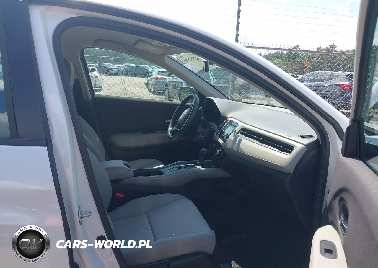2020 Honda Hr-V Awd Lx VIN:3CZRU6H37LM716371 - 5