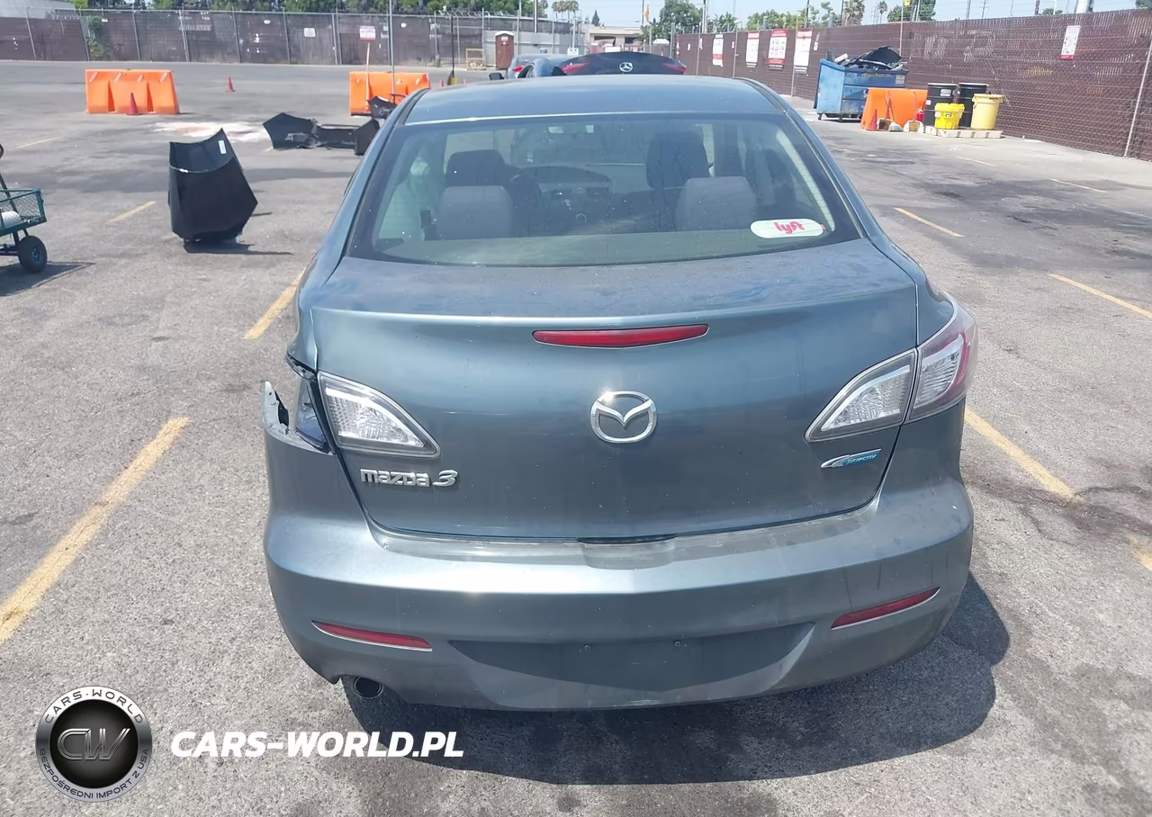 2012 Mazda Mazda3 I Touring VIN:JM1BL1V88C1630626 - 16