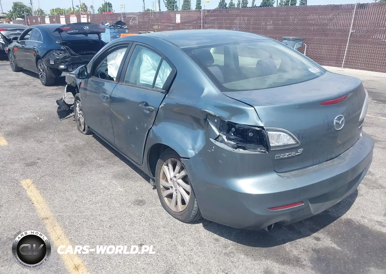 2012 Mazda Mazda3 I Touring VIN:JM1BL1V88C1630626 - 3