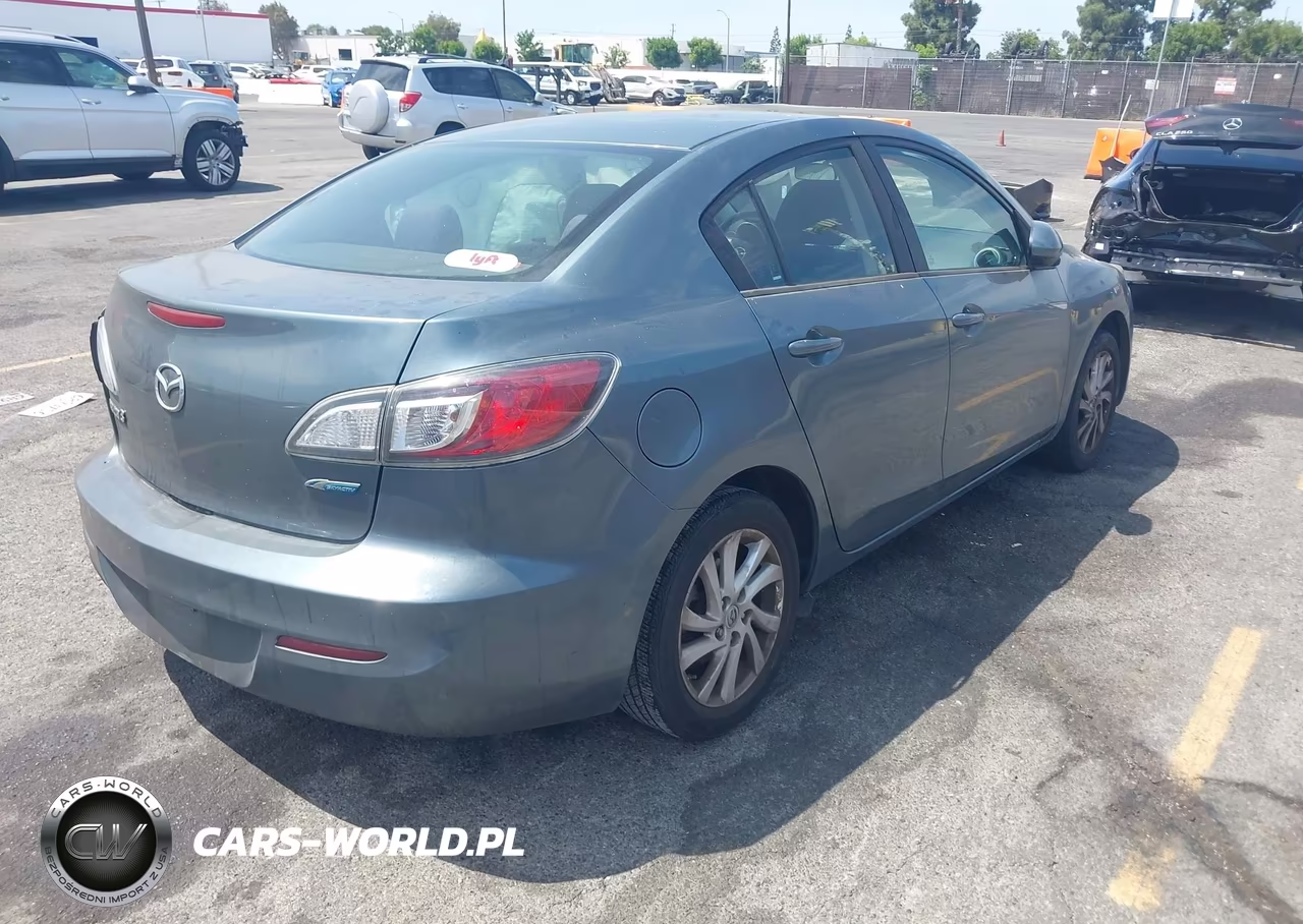 2012 Mazda Mazda3 I Touring VIN:JM1BL1V88C1630626 - 4