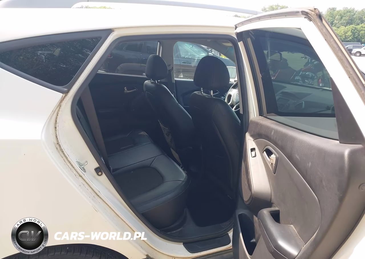 2013 Hyundai Tucson Gls VIN:KM8JUCAC2DU629109 - 8