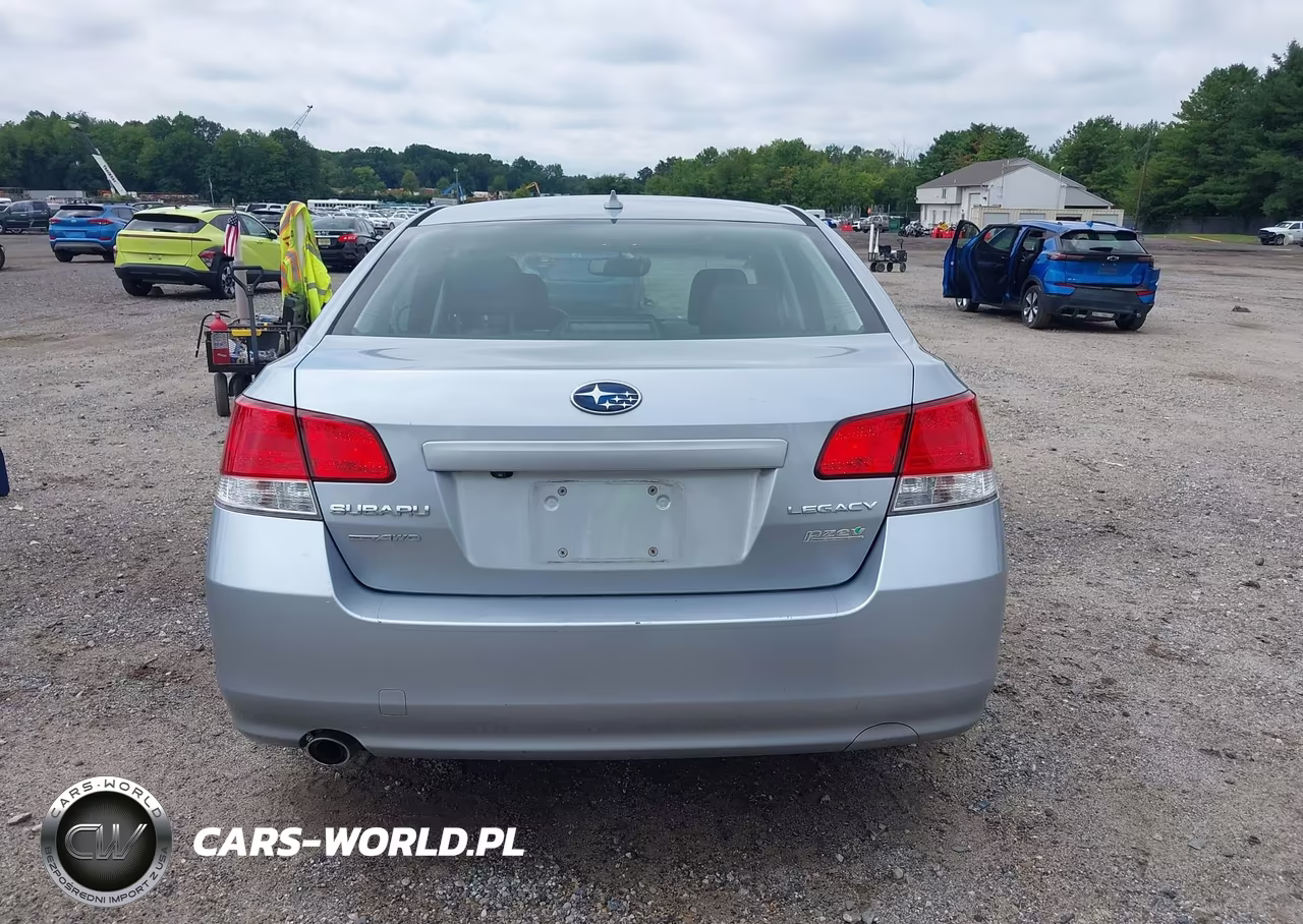 2014 Subaru Legacy 2.5I Limited VIN:4S3BMBL6XE3026300 - 17