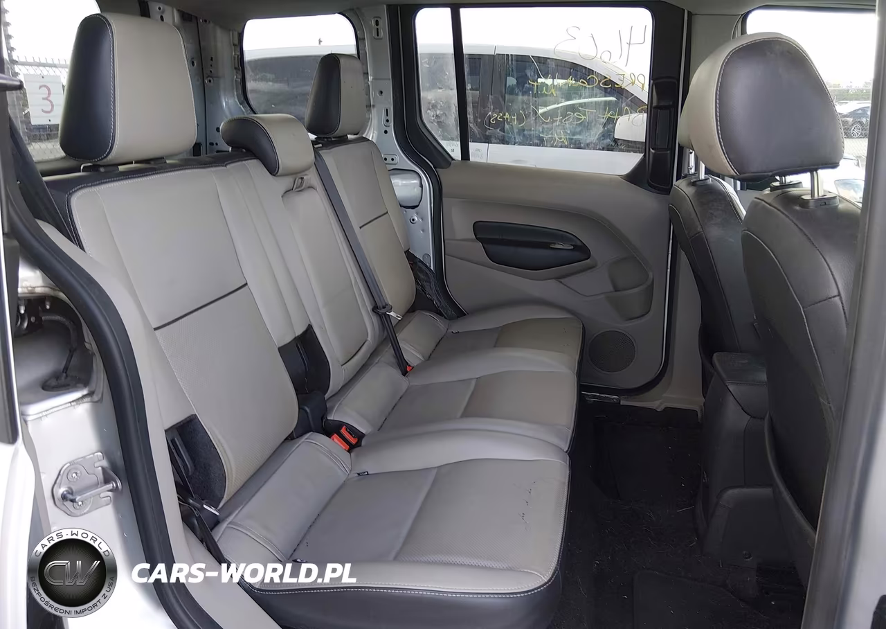 2017 Ford Transit Connect Titanium VIN:NM0AE8G71H1297760 - 8