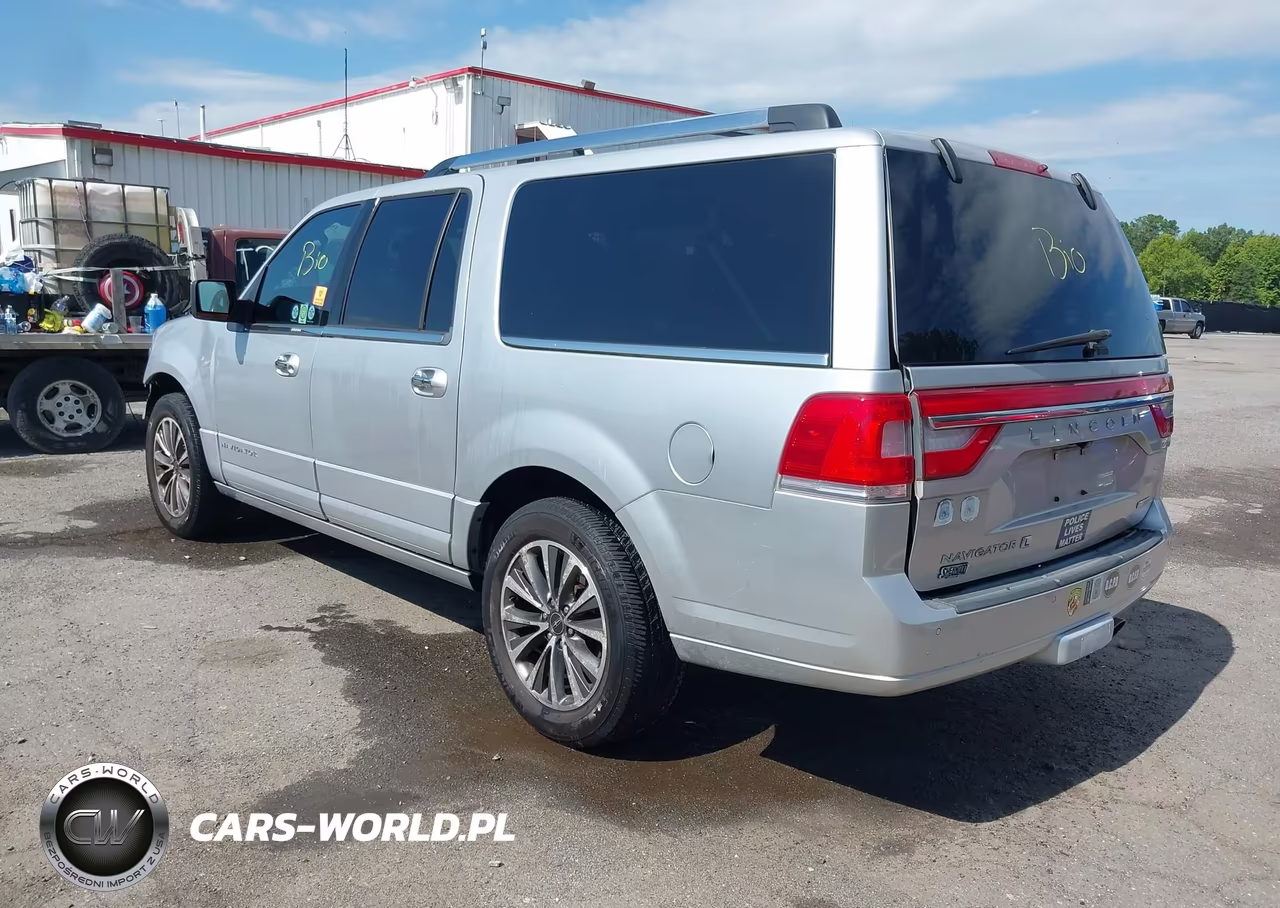 2015 Lincoln Navigator L VIN:5LMJJ3JT0FEJ10501 - 3