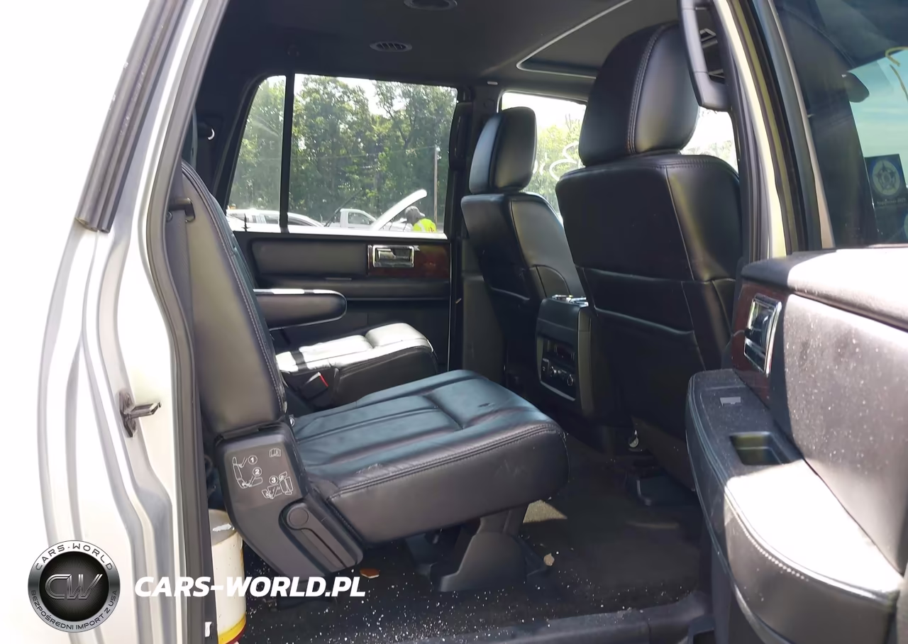 2015 Lincoln Navigator L VIN:5LMJJ3JT0FEJ10501 - 8