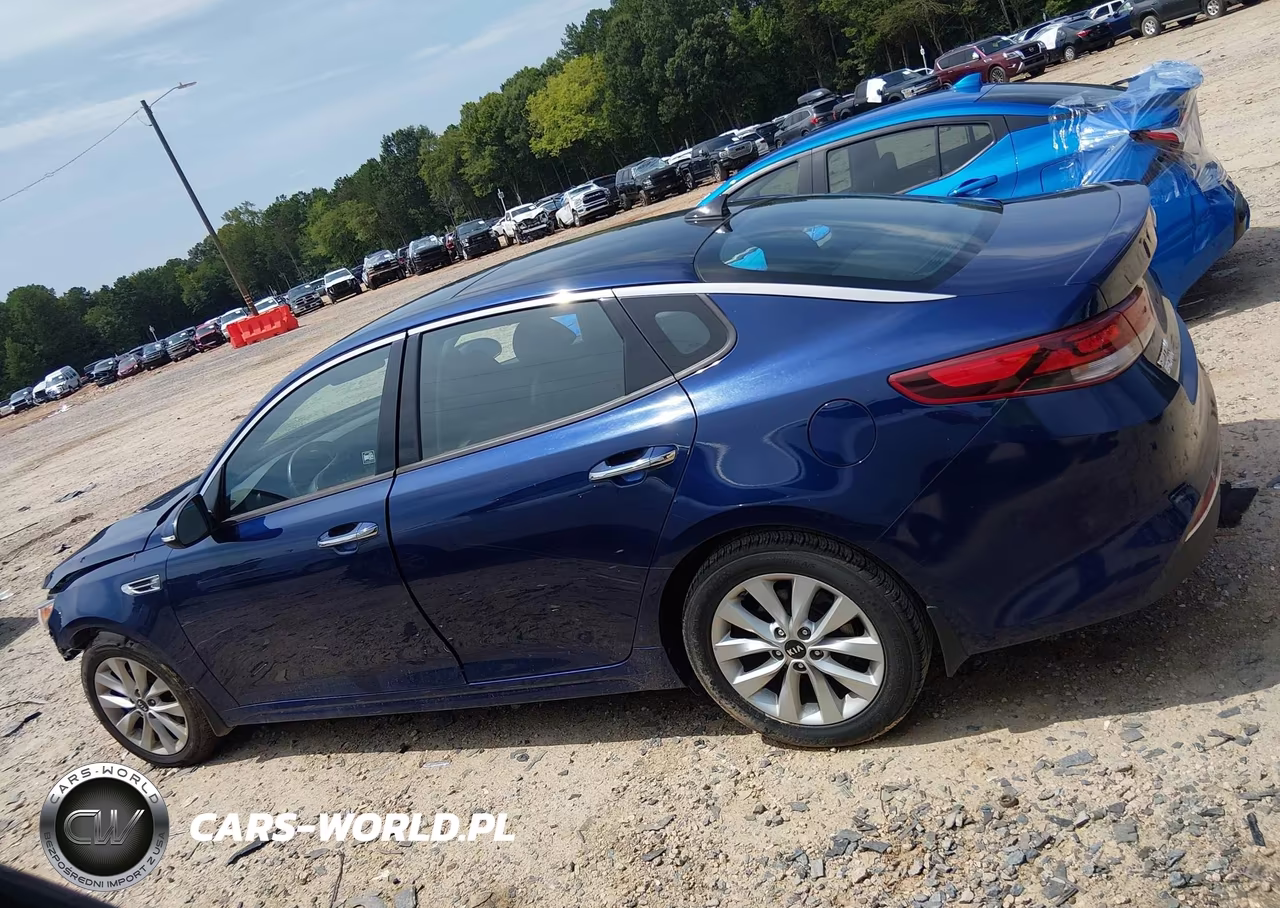 2018 Kia Optima S VIN:5XXGT4L35JG248926 - 15
