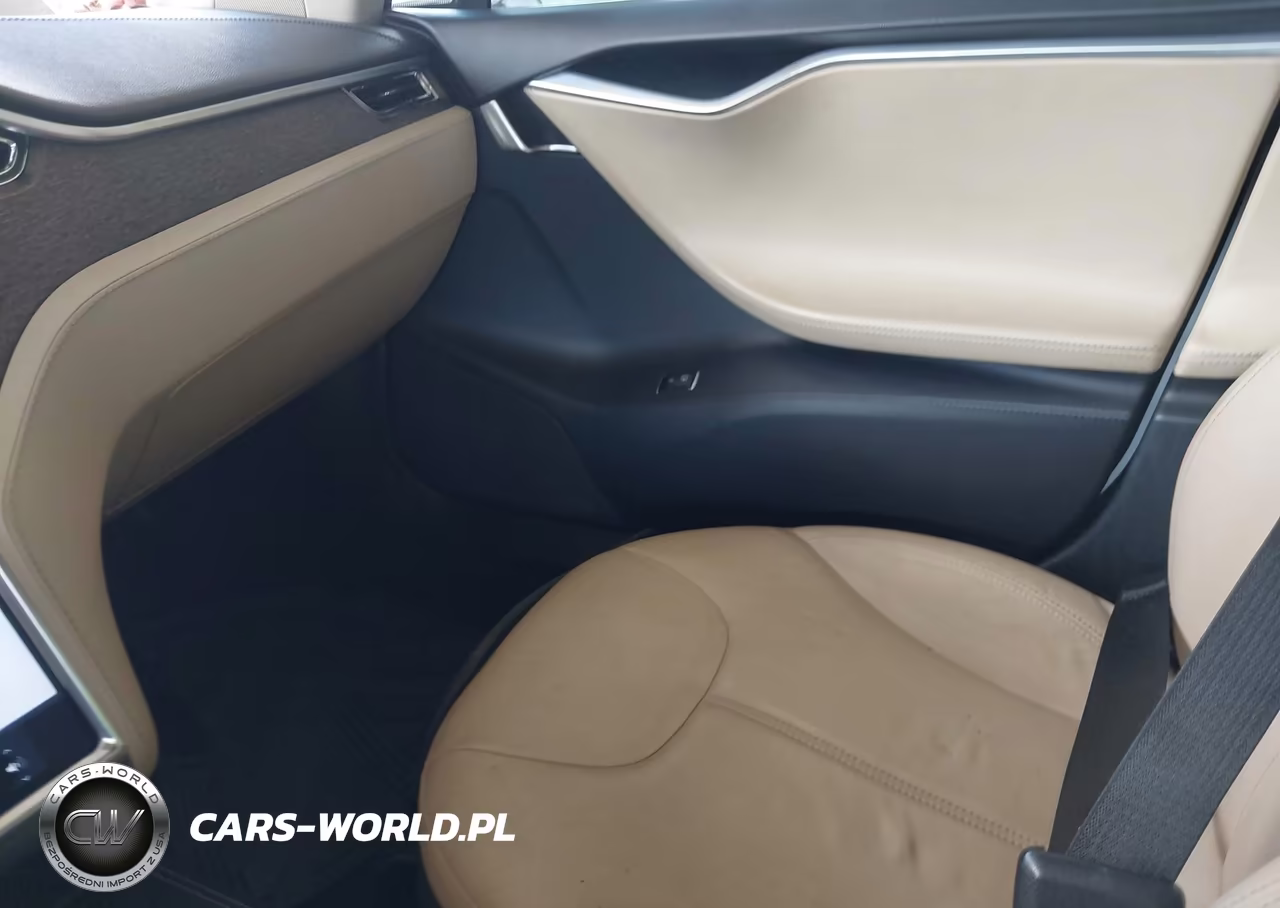 2013 Tesla Model S VIN:5YJSA1DNXDFP05493 - 5