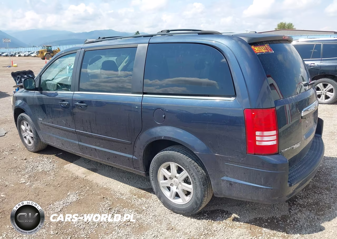 2008 Chrysler Town & Country Touring VIN:2A8HR54P58R844137 - 3