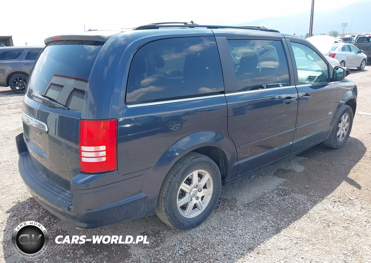 2008 Chrysler Town & Country Touring VIN:2A8HR54P58R844137 - 4