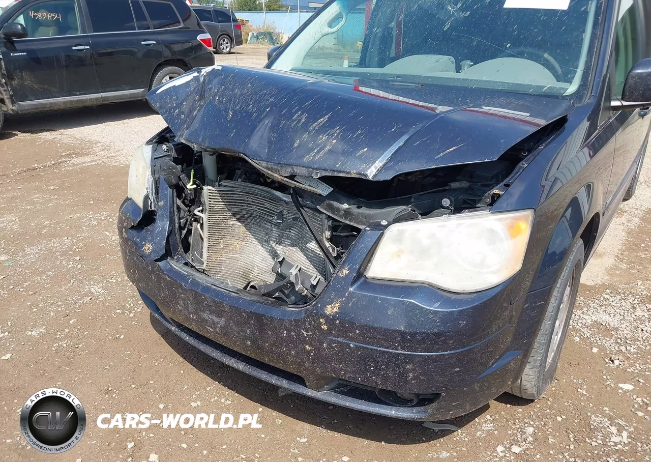 2008 Chrysler Town & Country Touring VIN:2A8HR54P58R844137 - 6