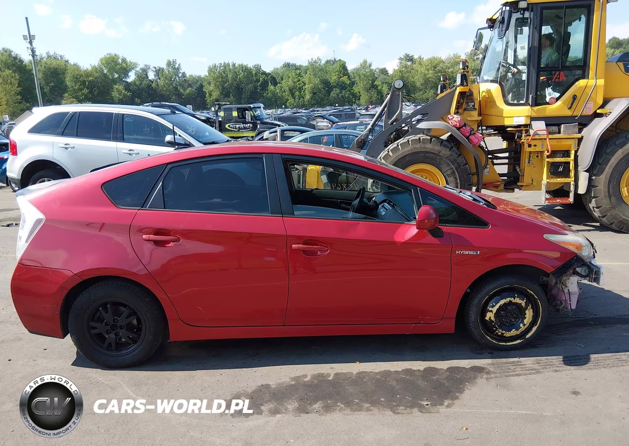 2011 Toyota Prius Three VIN:JTDKN3DU1B0287246 - 14