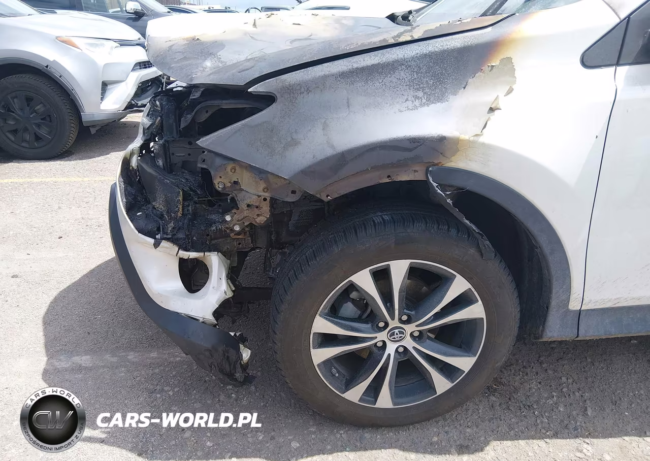 2015 Toyota Rav4 Limited VIN:2T3DFREV9FW380579 - 12