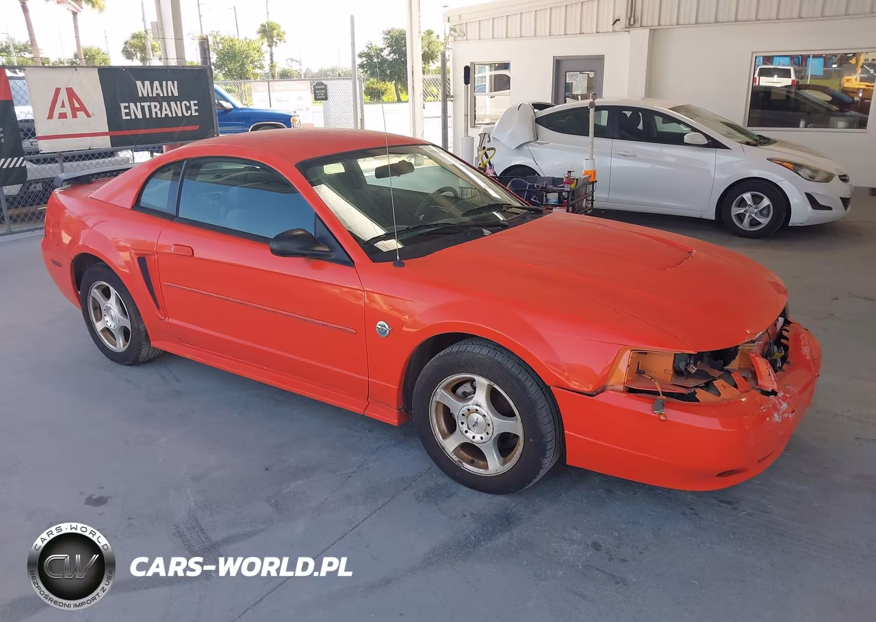 2004 Ford Mustang