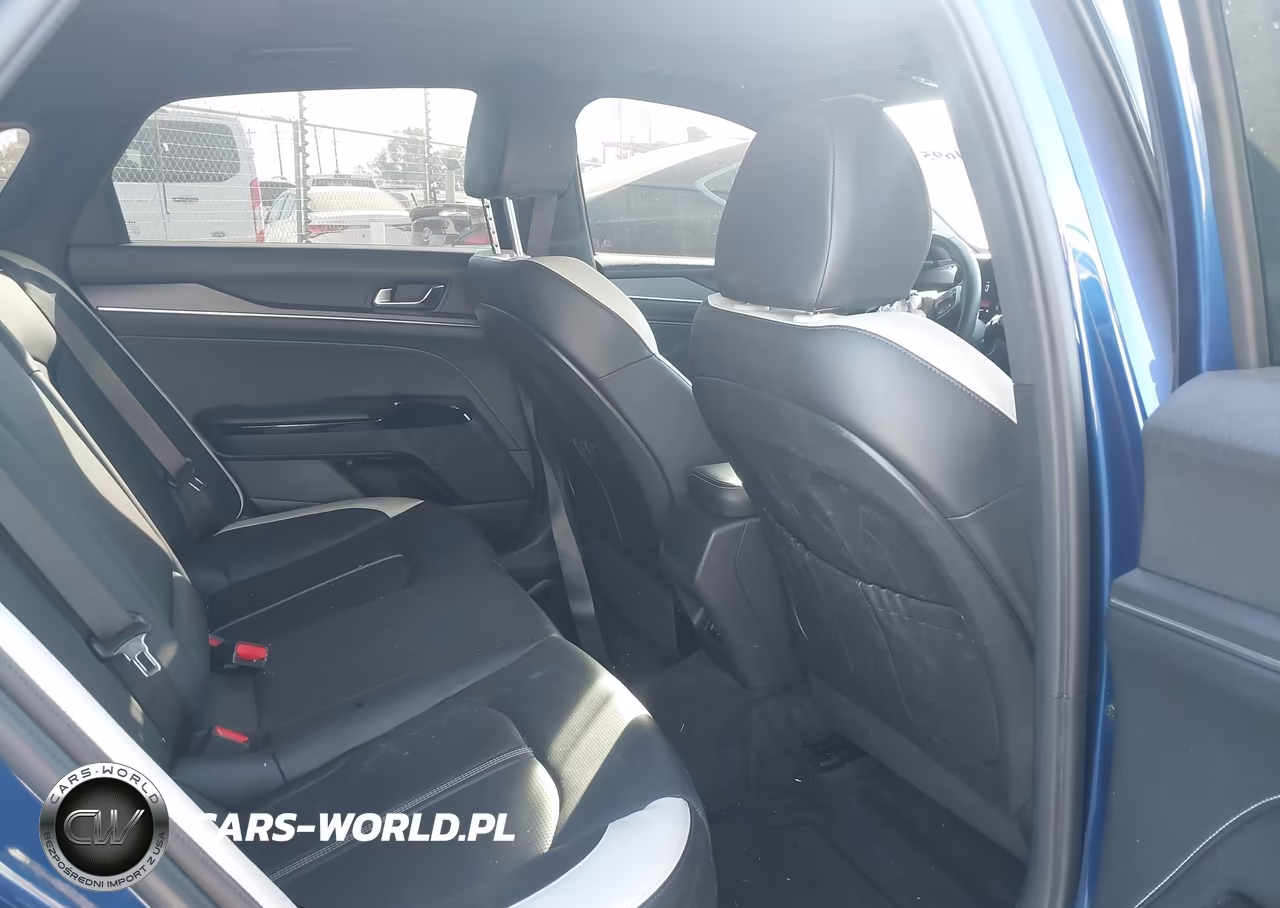2025 Kia K5 Gt-Line VIN:KNAG64J7XS5281999 - 8