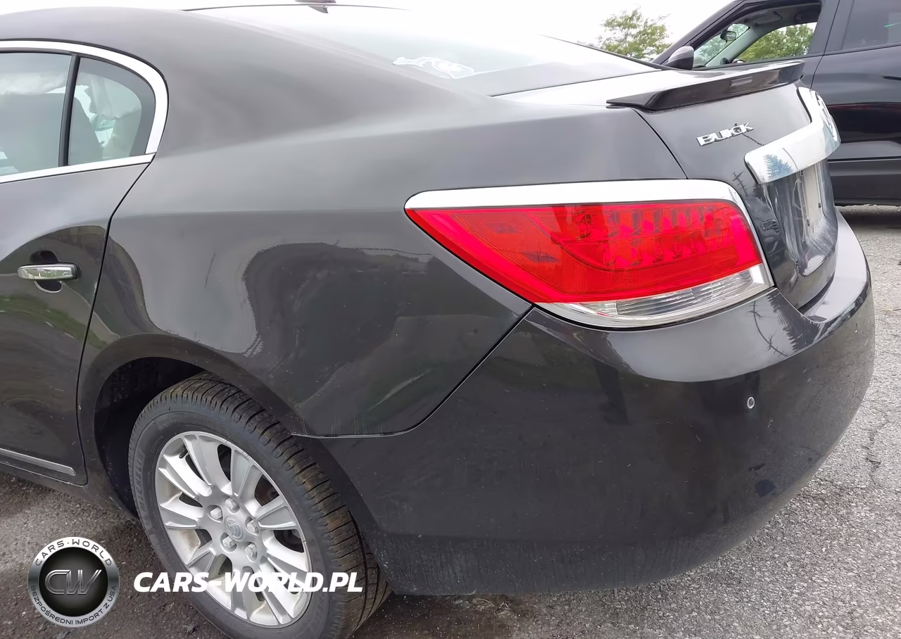2013 Buick Lacrosse Leather Group VIN:1G4GC5ER8DF257982 - 17