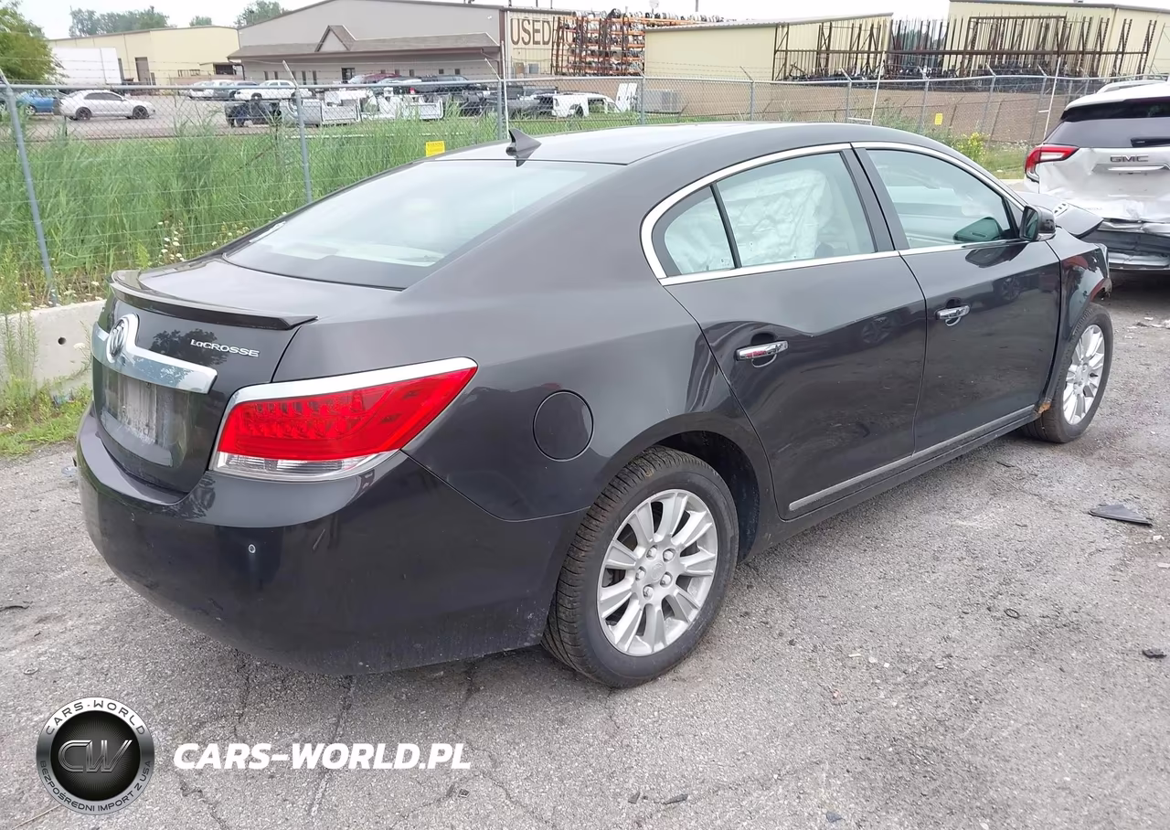 2013 Buick Lacrosse Leather Group VIN:1G4GC5ER8DF257982 - 4