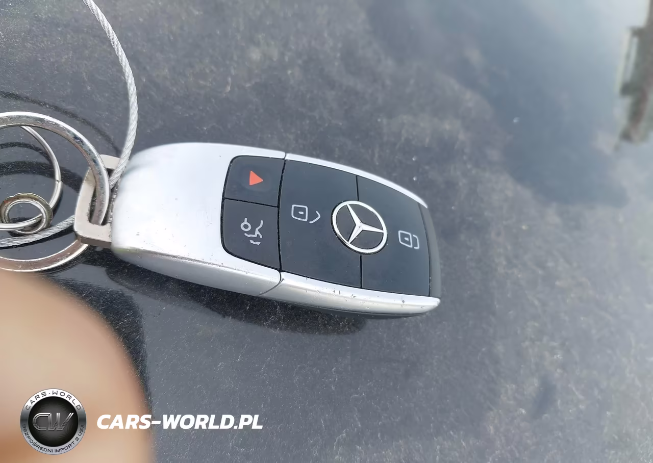 2021 Mercedes-Benz C 300 Sedan VIN:W1KWF8DB7MR626686 - 11