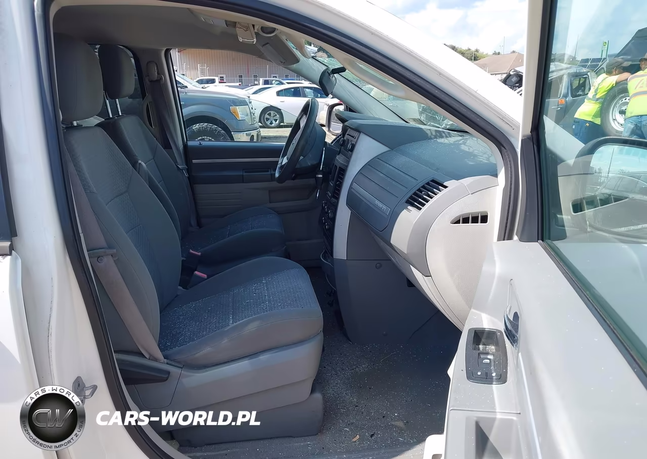 2010 Dodge Grand Caravan Se VIN:2D4RN4DE1AR303918 - 5