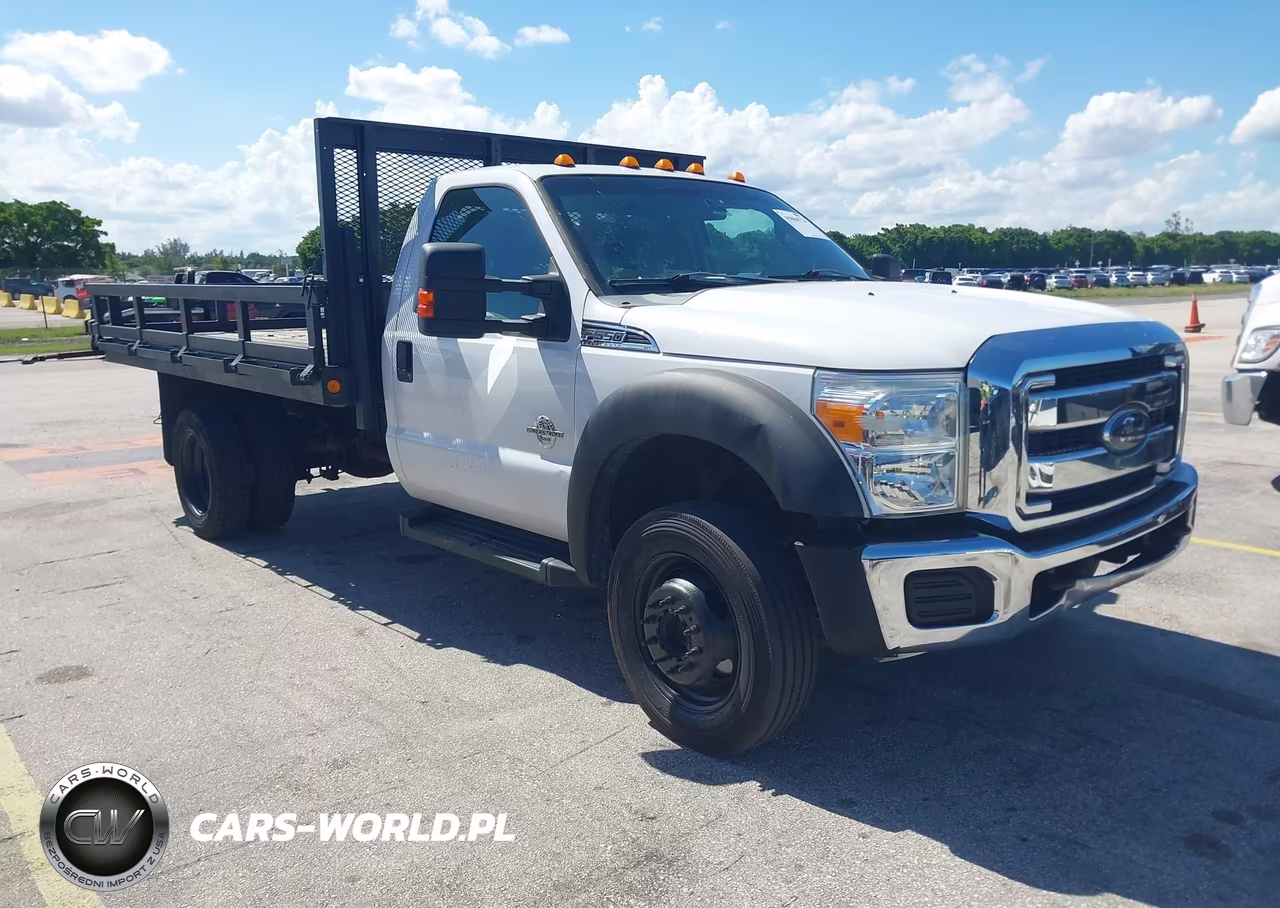 2012 Ford F-550 Chassis Xl-Xlt